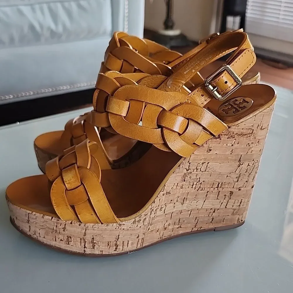 Tory Burch Calyca Heels Size 9